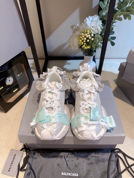 Balenciaga Shoes-146